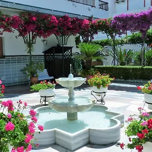 https://estudio-con-encanto-torremolinos.1costadelsol.com